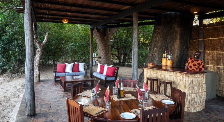 Chikoko Camp Bar