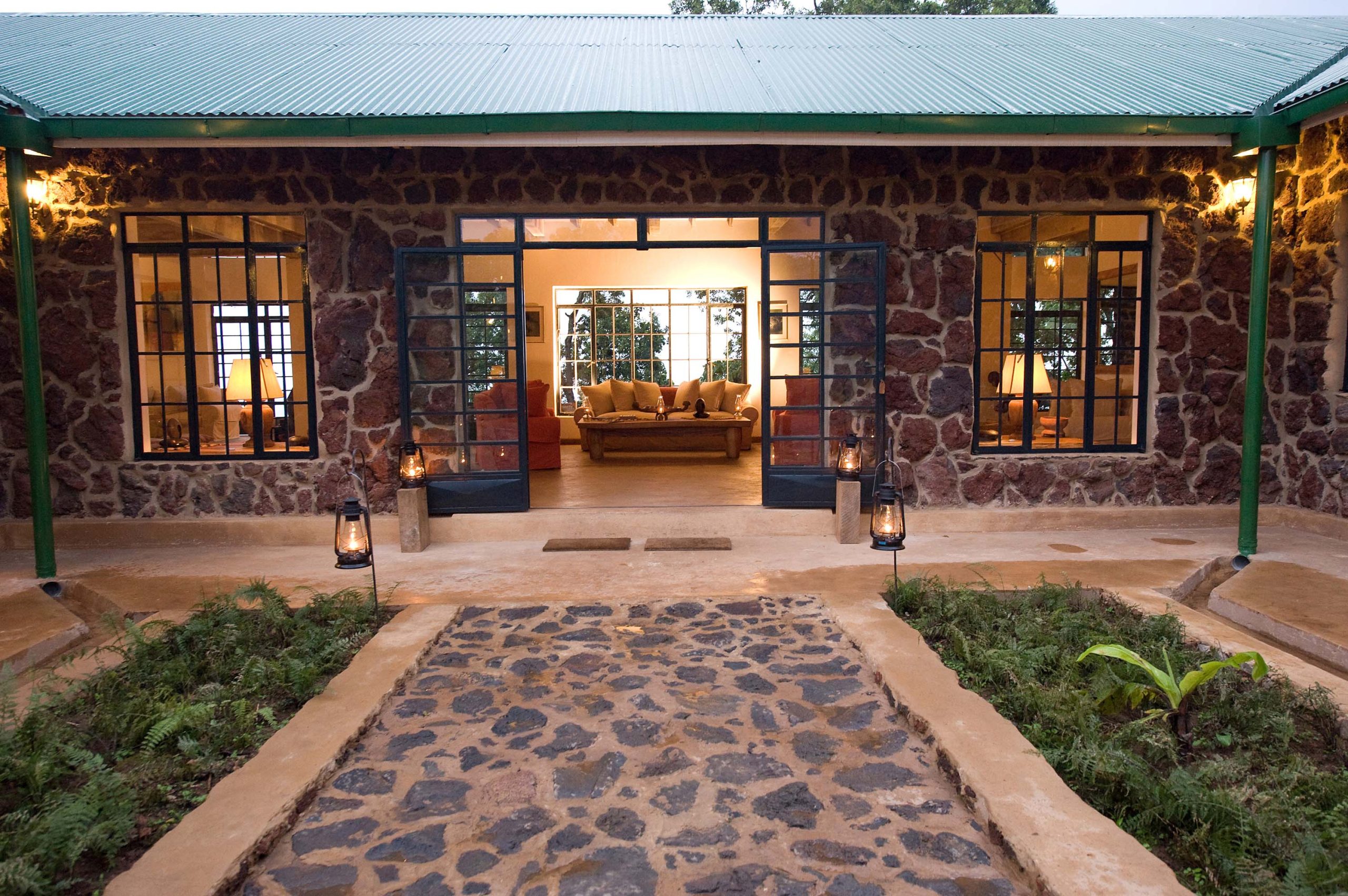 Clouds Mountain Lodge Entrance