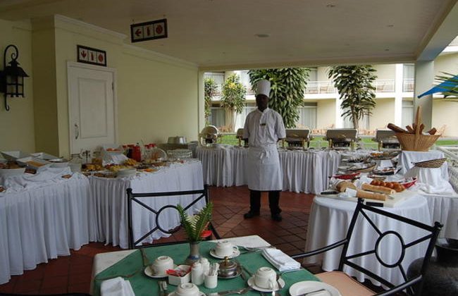 Lake Kivu Serena Hotel Dining
