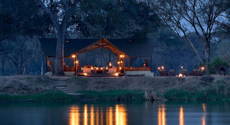 Old Mondoro Candle Light Dinner
