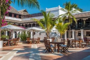 Serena Beach Resort And Spa Poolside Dining