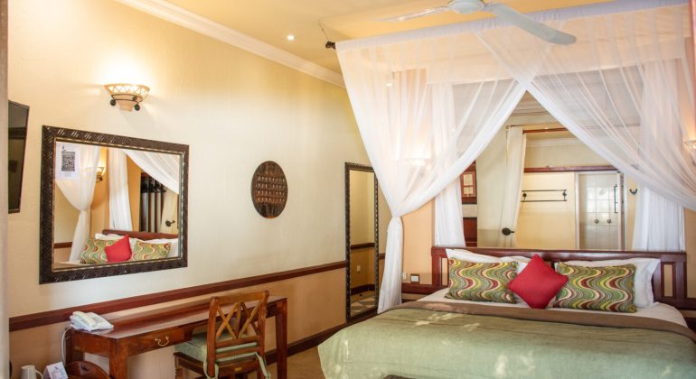 Chobe Safari Lodge Bedroom