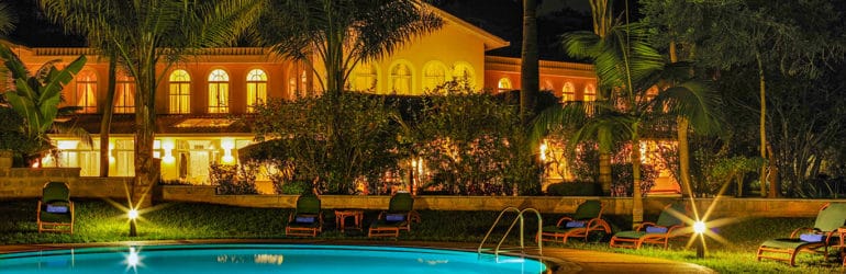House Of Waine Poolside