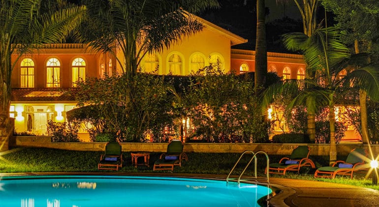 House Of Waine Poolside