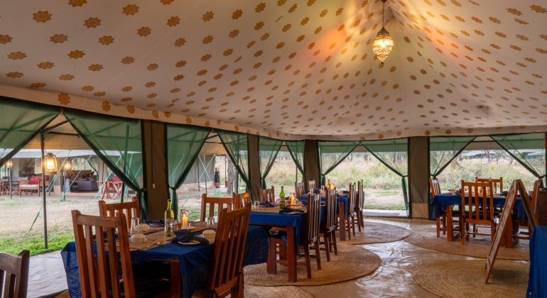 Naona Moru Camp Dining