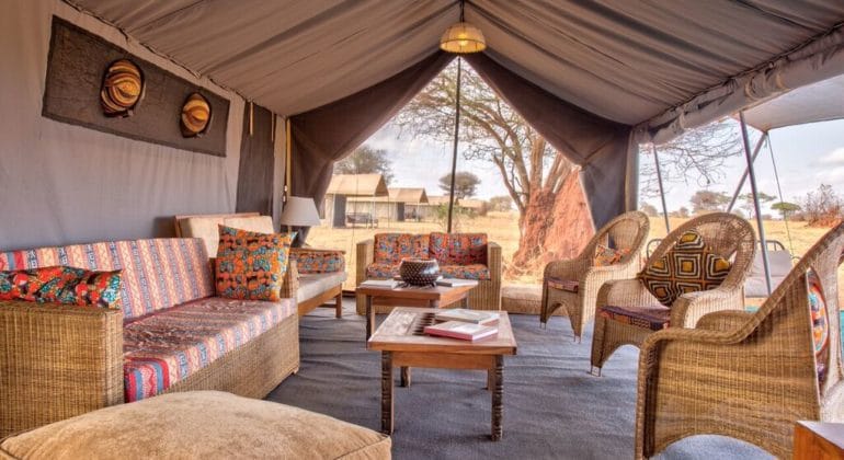 Tarangire Ndovu Camp Lounge 1