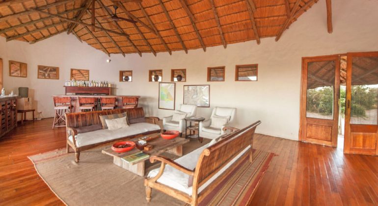 Tau Pan Camp Lounge