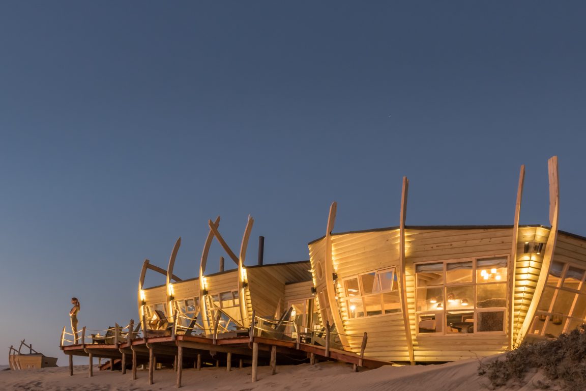03 Shipwreck Lodge Main Area Exterior