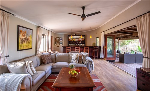 Kariega Homestead Lounge