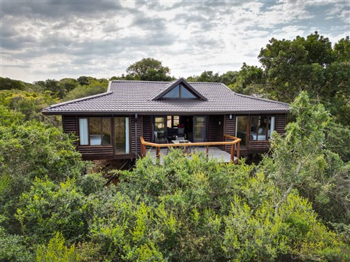 Kariega Main Lodge View