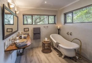 Kariega River Lodge Bathroom