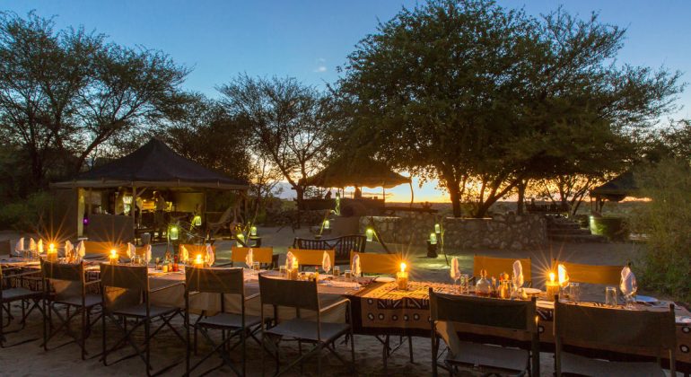 Meno A Kwena Open Air Dining