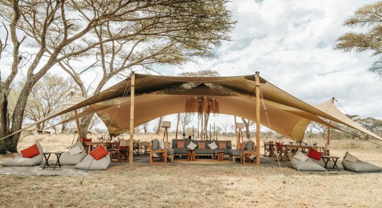 Wayo Little Green Camp Main Area