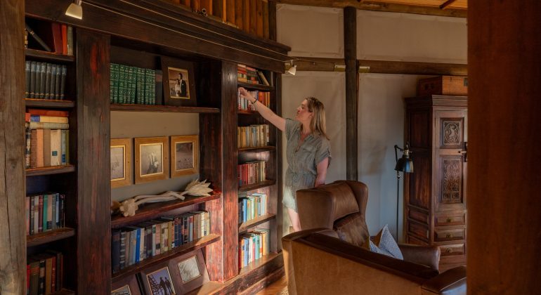 Wolwedans Desert Lodge Library
