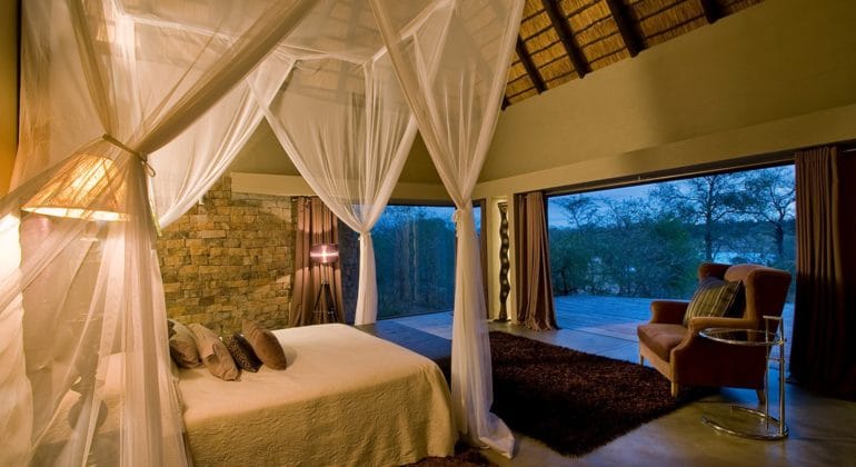 Chitwa House Room