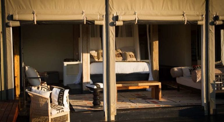 Feline Fields Lodge Bedroom
