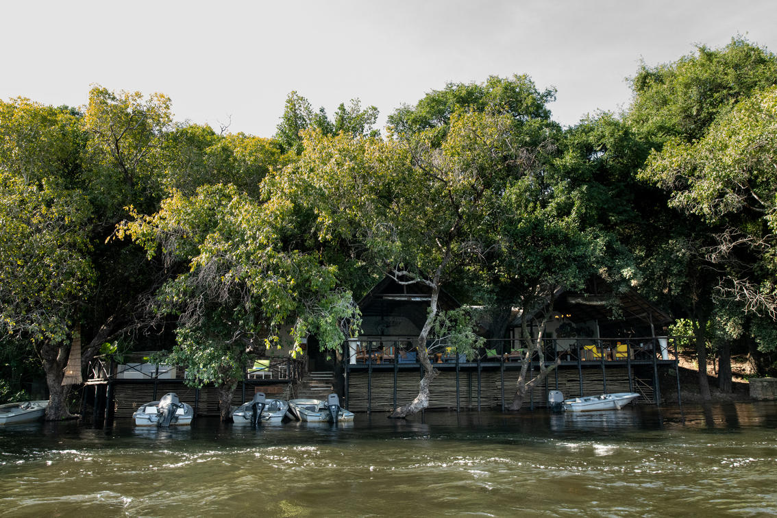 Ichingo Chobe River Lodge Exterior