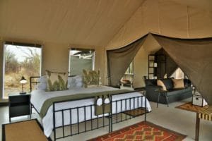 Nogatsaa Pans Lodge Family Bedroom