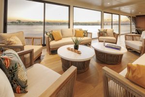 Pangolin Voyager Lounge