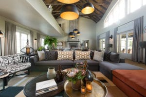 The Thatch House Lounge