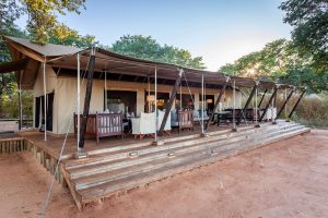 Verney's Camp Lounge Tent