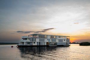 Zambezi Queen Exterior View