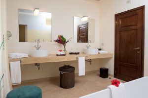Essque Zalu Villa Bathroom