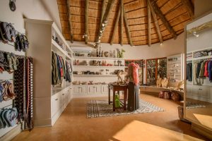 Savanna Lodge Curio Shop