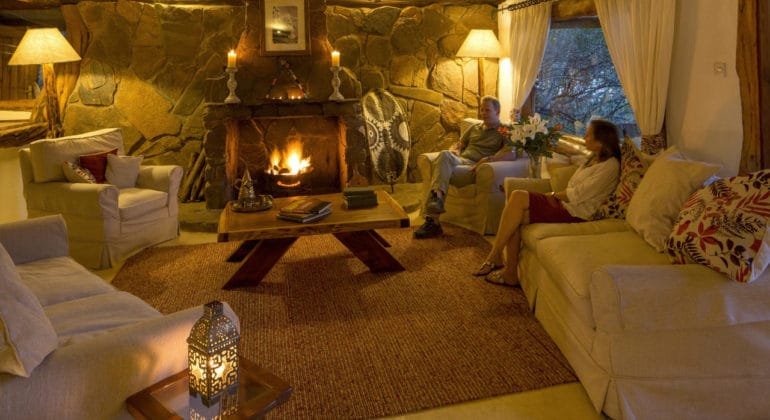 Acacia House Lounge