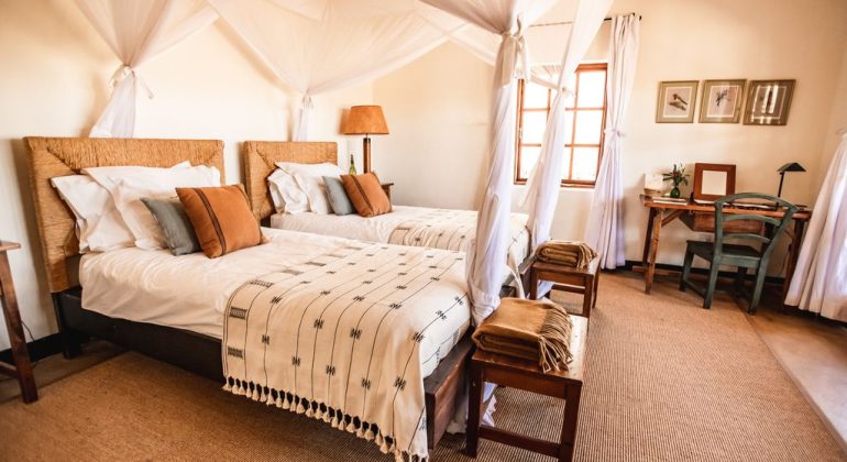 Sosian Lodge Twin Cottage