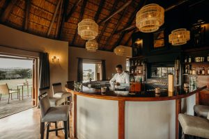 Hlosi Game Lodge Bar