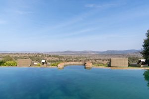 Laragai House Pool