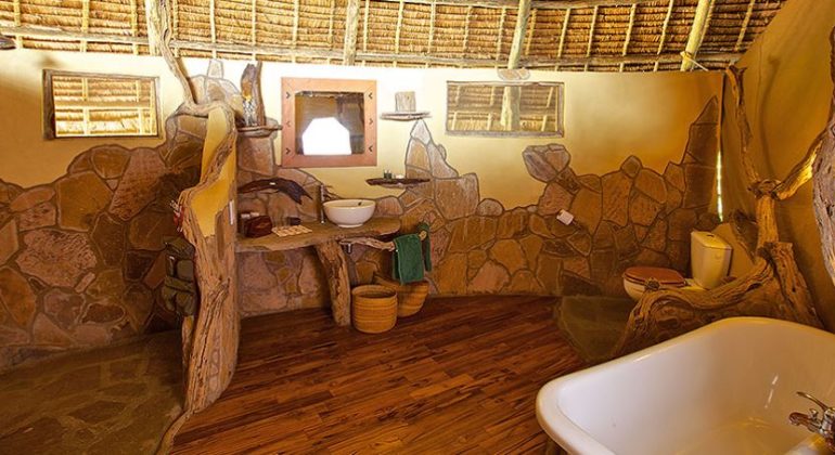 Rufiji River Camp Bathroom