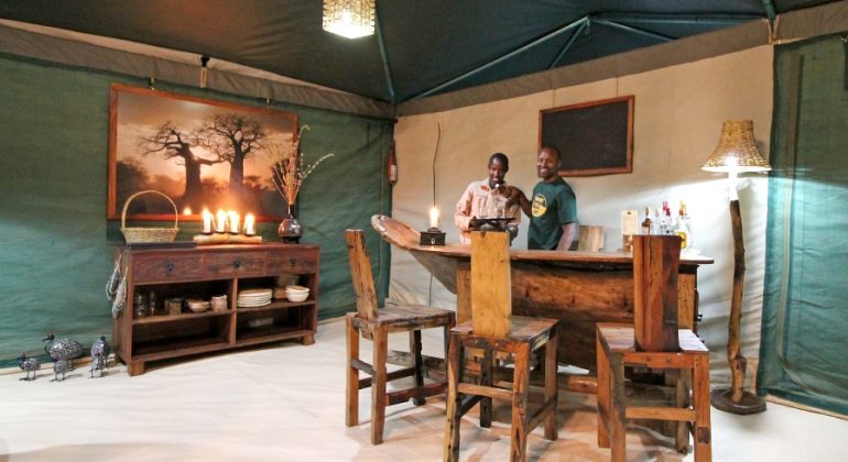 Tarangire View Camp Bar