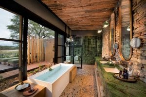 Tengile River Lodge Suite Bathroom