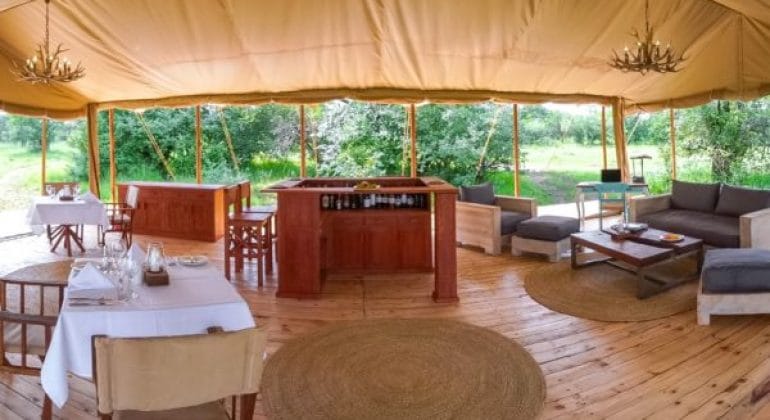 Asanja Grumeti Camp Dining