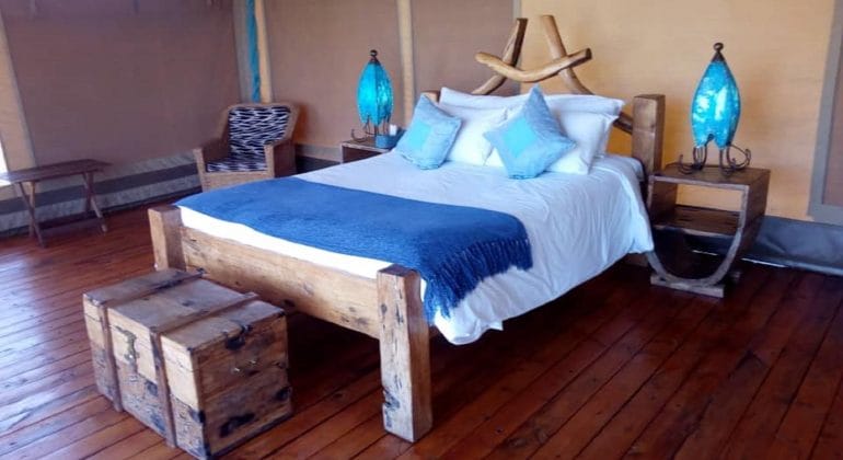 Asanja Moru Bed