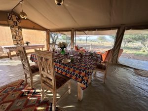 Tumaren Camp Dining