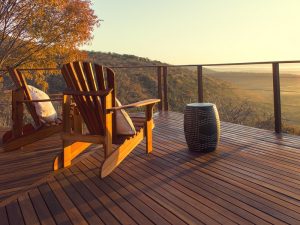Leopard Mountain Lodge Deck