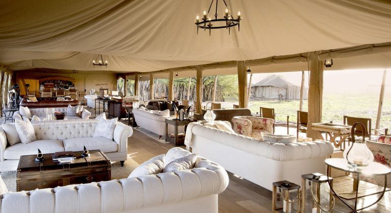 One Nature Lounge And Bar