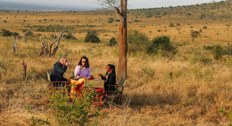 Leopards Lair Cottages Bush Meal
