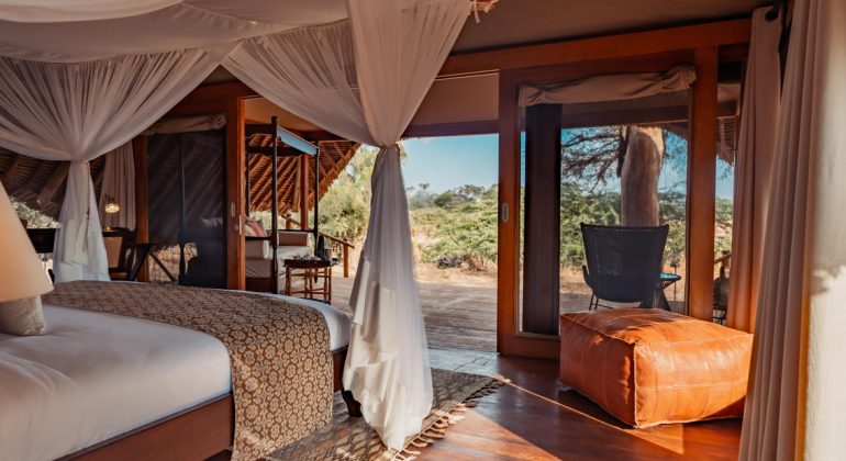 Soroi Larsens Camp Deluxe Suite