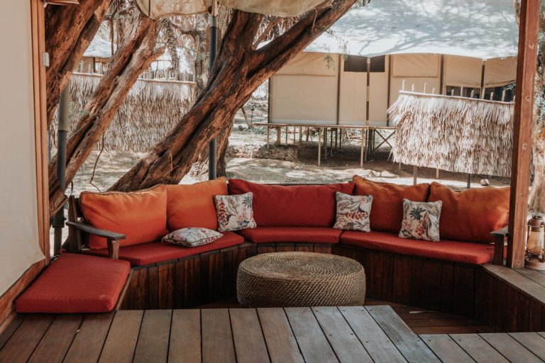 Soroi Larsens Camp Verandah