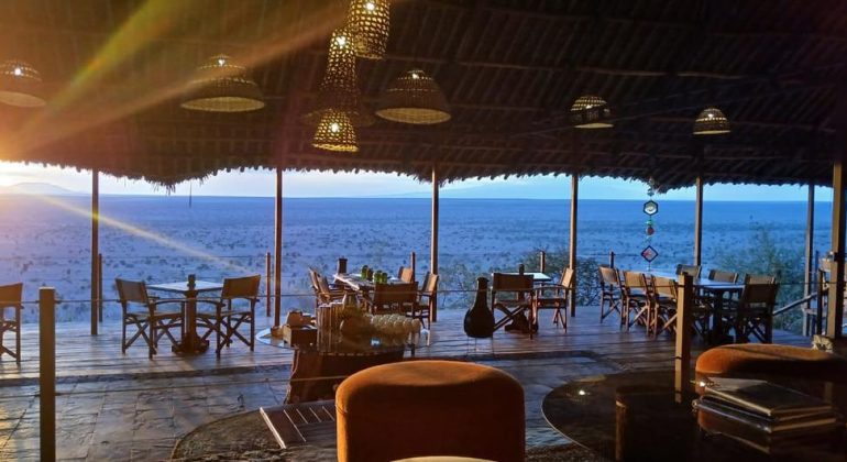 Soroi Leopards Lair Lounge And Dining