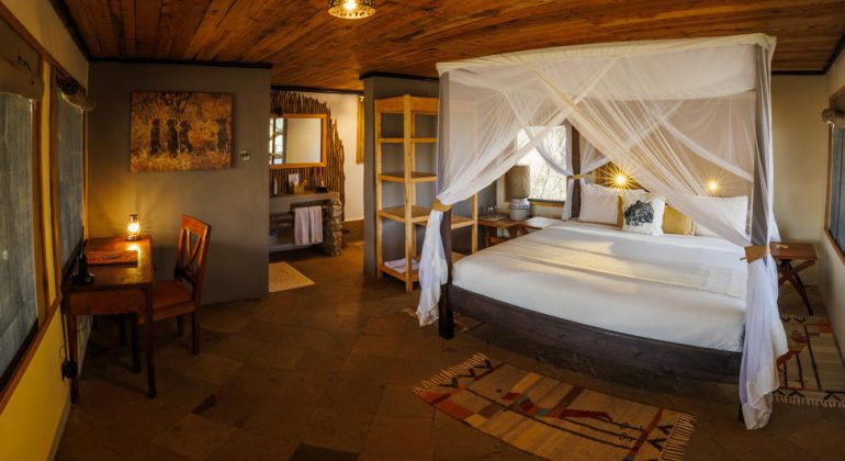 Soroi Leopards Lair Room