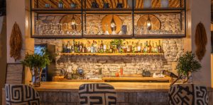 Soroi Lions Bluff Lodge Bar