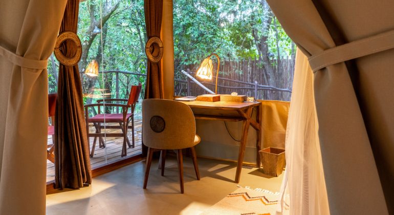 Soroi Luxury Migration Camp Tent Details