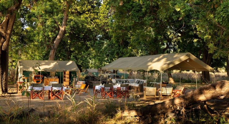 Mana River Camp