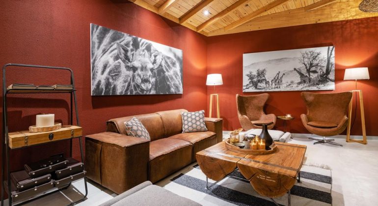 Onduli Ridge Lounge