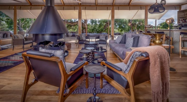 Jw Marriot Masai Mara Lodge Fig Tree Lounge
